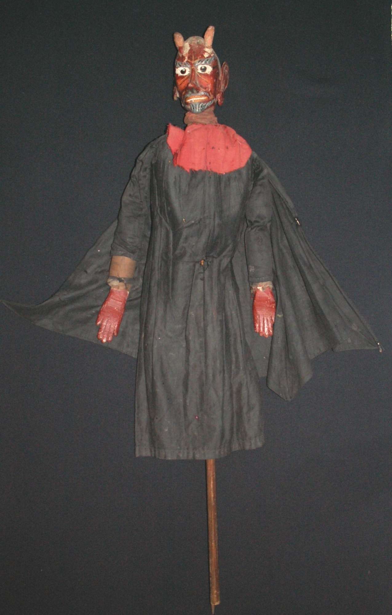 Diavolo davanti prima del restauro